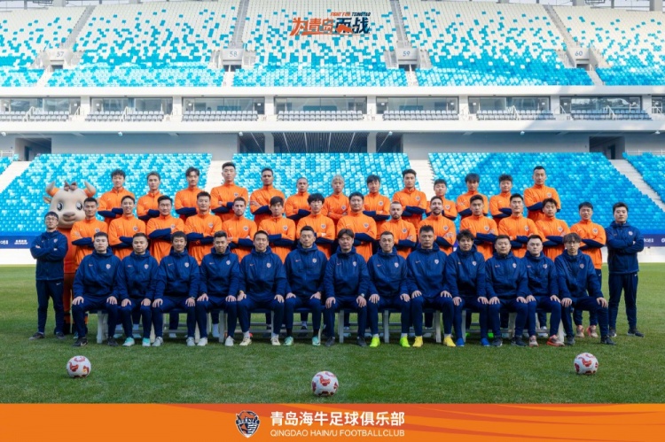  青島海牛一線隊名單：老將鄭龍、薩里奇坐鎮(zhèn)，金洋洋等新援在列
